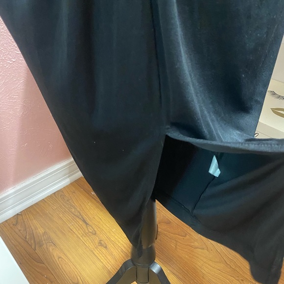 Black satin spandex dress - Picture 4 of 4